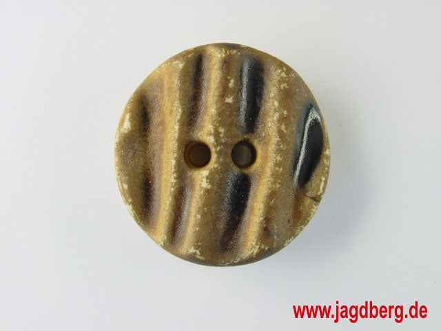 2-hole button imitation stag horn