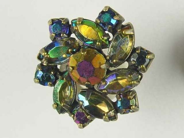 Brooch rhinestone